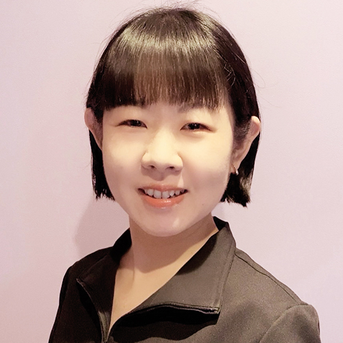 新倉 香里